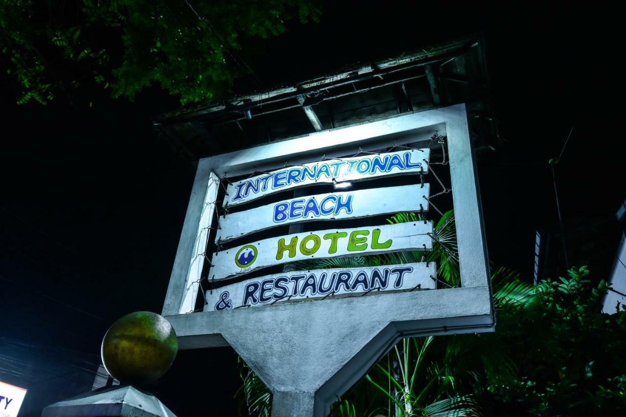International Beach Hotel & Restaurant Hikkaduwa Eksteriør billede