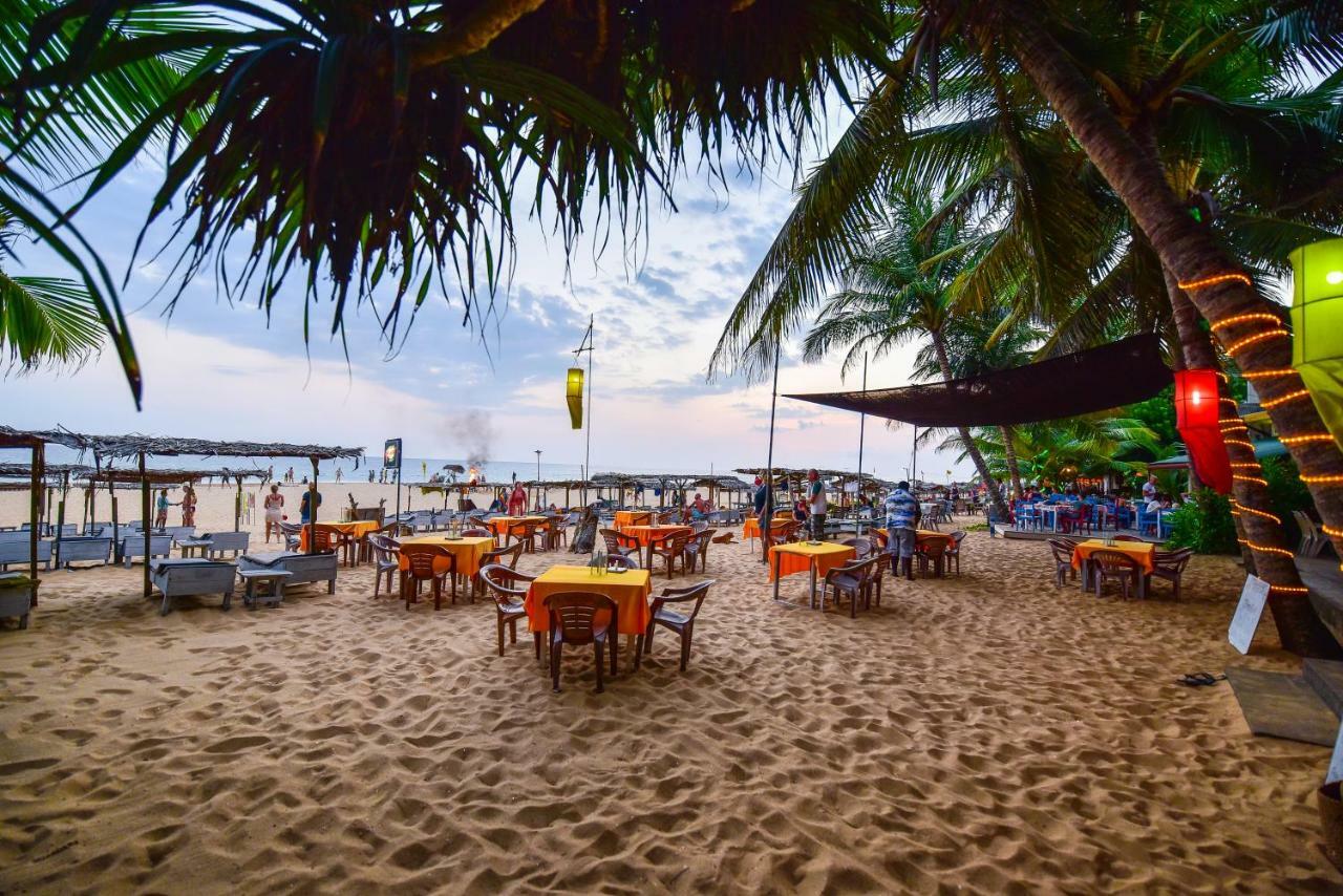 International Beach Hotel & Restaurant Hikkaduwa Eksteriør billede
